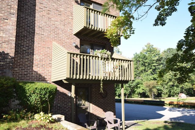 C1 Scotty Hollow Dr C1, Chelmsford, MA 01863