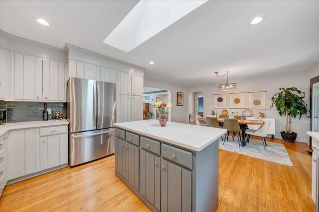 6925 Shaver RD, Roanoke, VA 24018