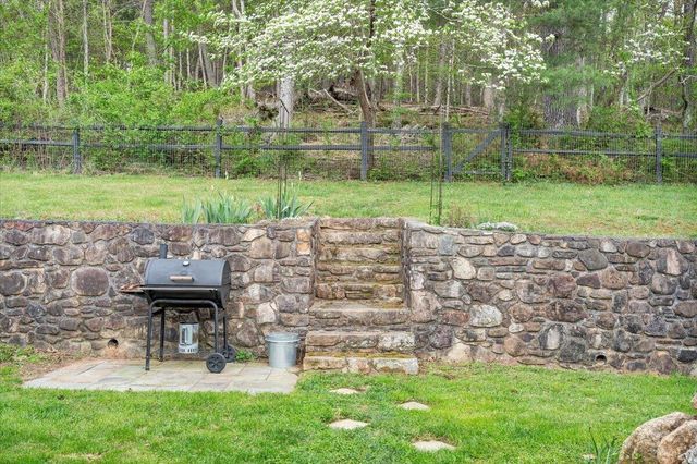 6925 Shaver RD, Roanoke, VA 24018