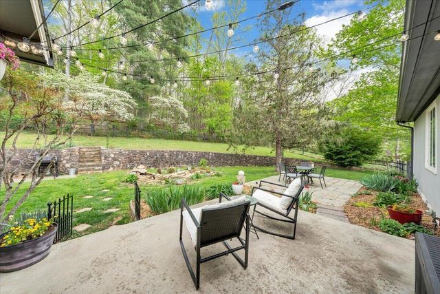 6925 Shaver RD, Roanoke, VA 24018