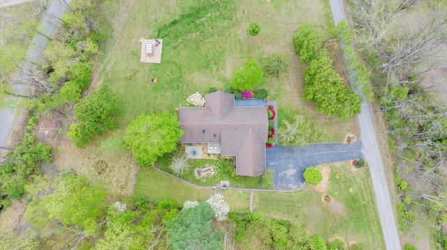 6925 Shaver RD, Roanoke, VA 24018