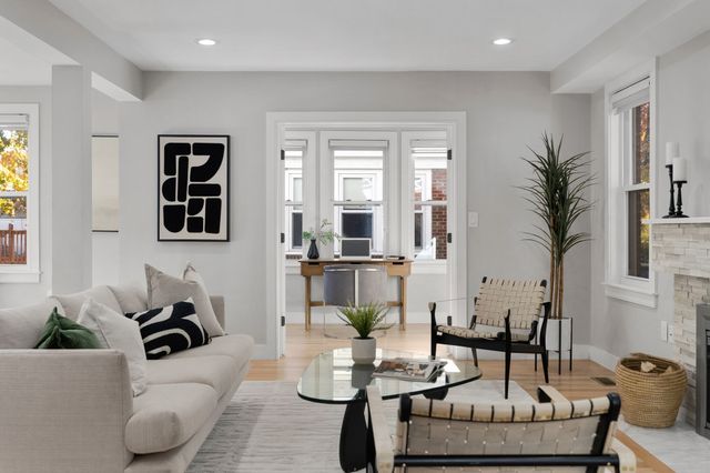 303 Russett, Brookline, MA 02467