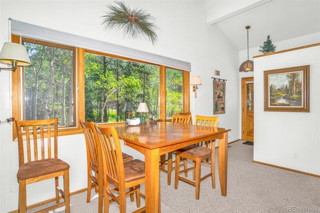 21692 S Saint Vrain Drive, Lyons, CO 80540