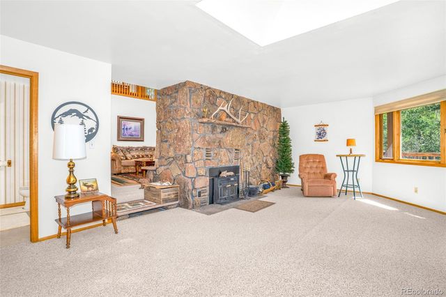 21692 S Saint Vrain Drive, Lyons, CO 80540