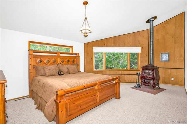 21692 S Saint Vrain Drive, Lyons, CO 80540