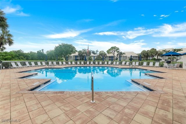 797 Willowbrook DR 203, Naples, FL 34108