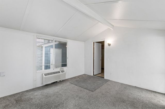 712 NE 9th Street, Grimes, IA 50111