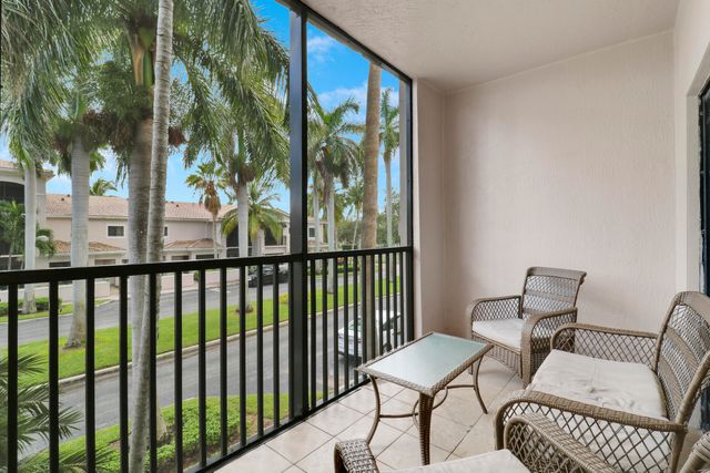 2802 Sarento Place 204, Palm Beach Gardens, FL 33410