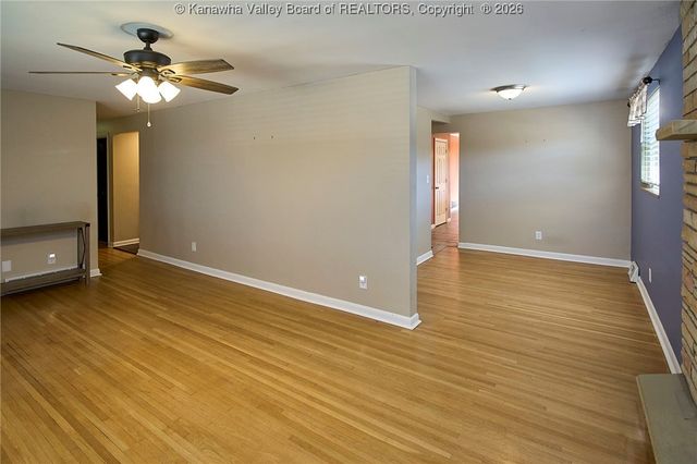 1634 Ravinia Road, Charleston, WV 25314