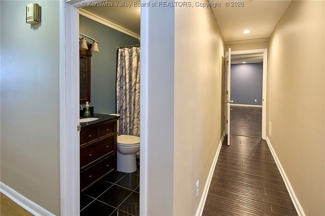 1634 Ravinia Road, Charleston, WV 25314