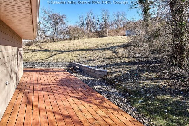 1634 Ravinia Road, Charleston, WV 25314