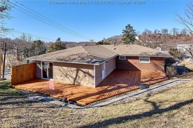 1634 Ravinia Road, Charleston, WV 25314