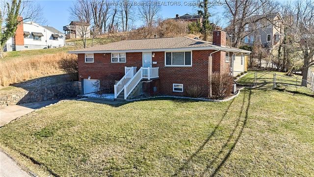 1634 Ravinia Road, Charleston, WV 25314