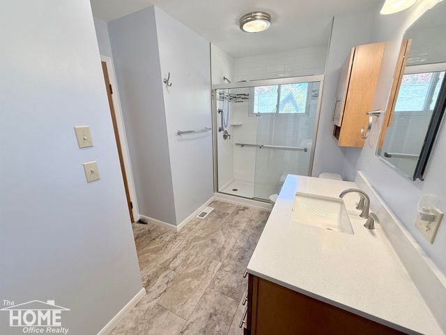 930 Pine Street, Owosso, MI 48867