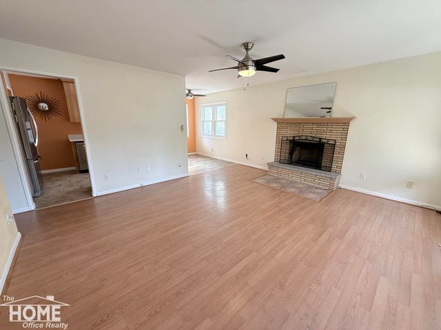 930 Pine Street, Owosso, MI 48867