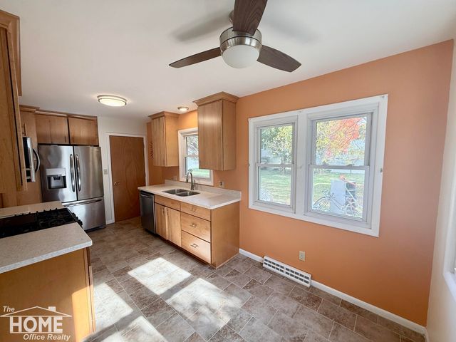 930 Pine Street, Owosso, MI 48867