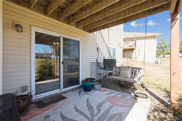 3748 Stoneview Circle SW, Cedar Rapids, IA 52404