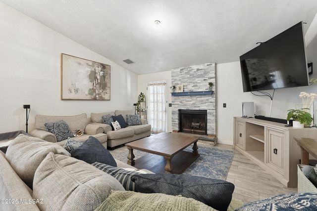 1609 W Trendwood Drive, Tucson, AZ 85746