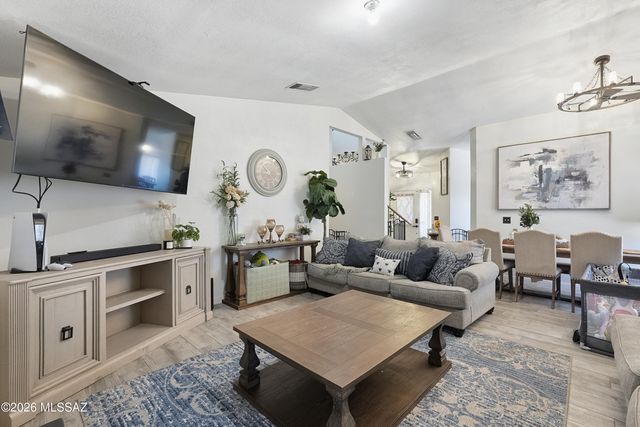 1609 W Trendwood Drive, Tucson, AZ 85746
