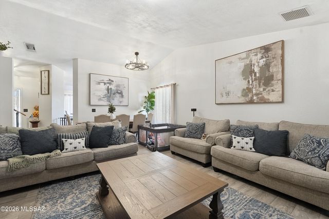 1609 W Trendwood Drive, Tucson, AZ 85746