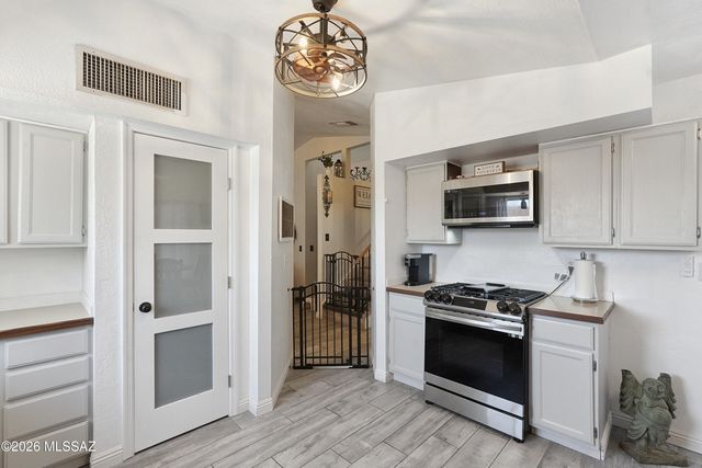 1609 W Trendwood Drive, Tucson, AZ 85746