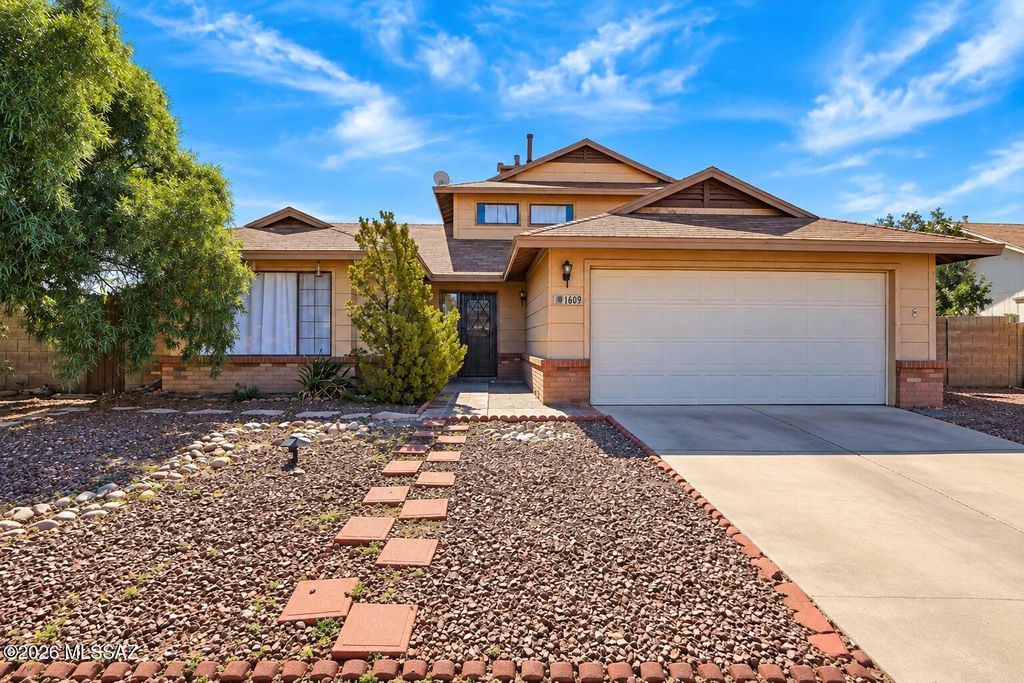 1609 W Trendwood Drive, Tucson, AZ 85746