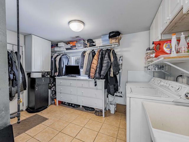 14624 Kenton Avenue, Midlothian, IL 60445