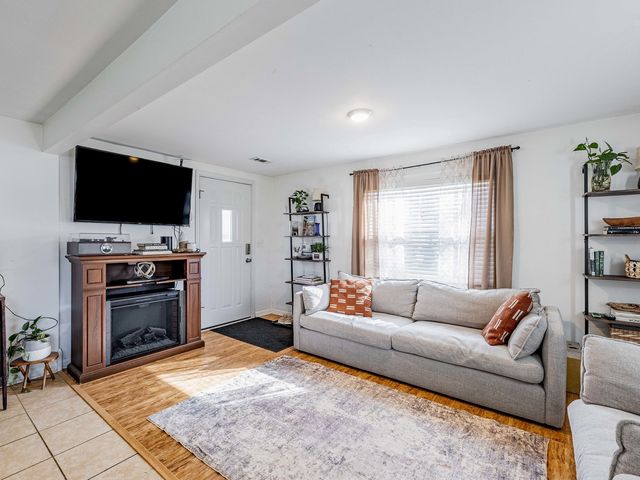 14624 Kenton Avenue, Midlothian, IL 60445