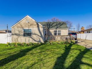 14624 Kenton Avenue, Midlothian, IL 60445