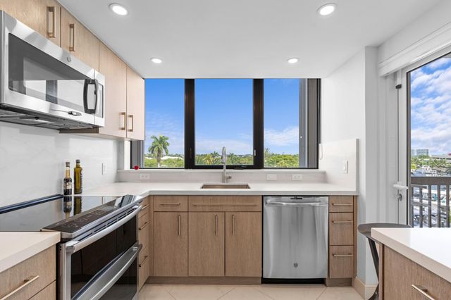 1361 S Ocean Boulevard 407, Pompano Beach, FL 33062