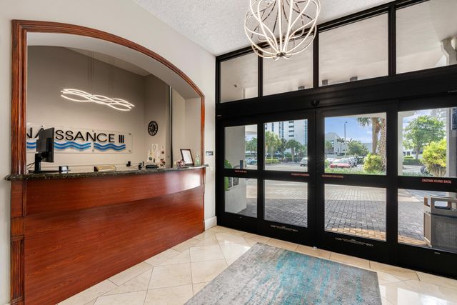 1361 S Ocean Boulevard 407, Pompano Beach, FL 33062