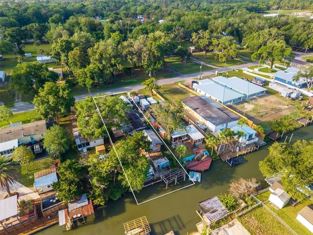 138 INDIAN CREEK ROAD, Oak Hill, FL 32759