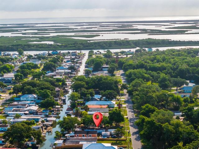 138 INDIAN CREEK ROAD, Oak Hill, FL 32759