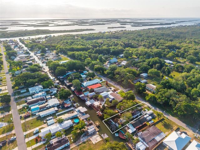 138 INDIAN CREEK ROAD, Oak Hill, FL 32759