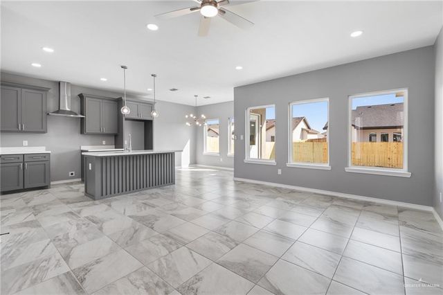 18022 Spruce Street, Combes, TX 78552
