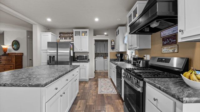 435 32 Rd Unit 56, Clifton, CO 81520