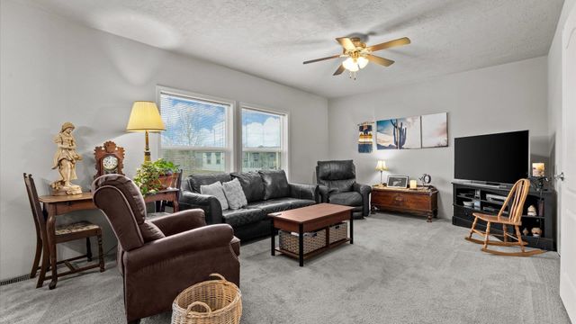 435 32 Rd Unit 56, Clifton, CO 81520