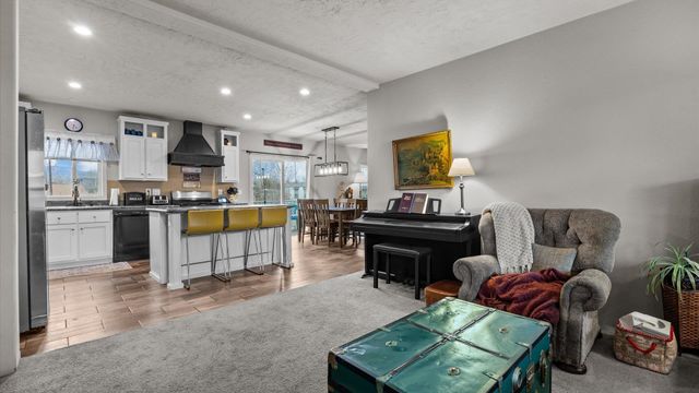 435 32 Rd Unit 56, Clifton, CO 81520