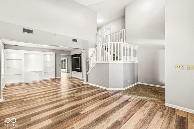 6244 Valleyview Drive, Fishers, IN 46038