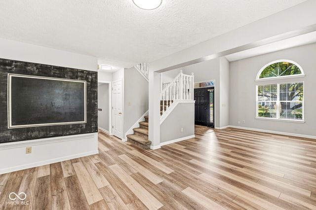 6244 Valleyview Drive, Fishers, IN 46038
