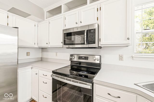 6244 Valleyview Drive, Fishers, IN 46038
