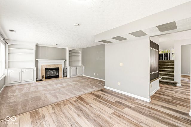 6244 Valleyview Drive, Fishers, IN 46038