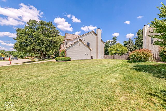 6244 Valleyview Drive, Fishers, IN 46038