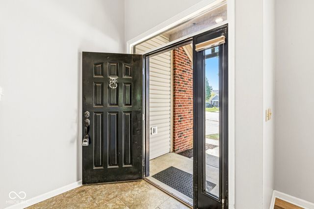 6244 Valleyview Drive, Fishers, IN 46038