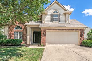 6244 Valleyview Drive, Fishers, IN 46038