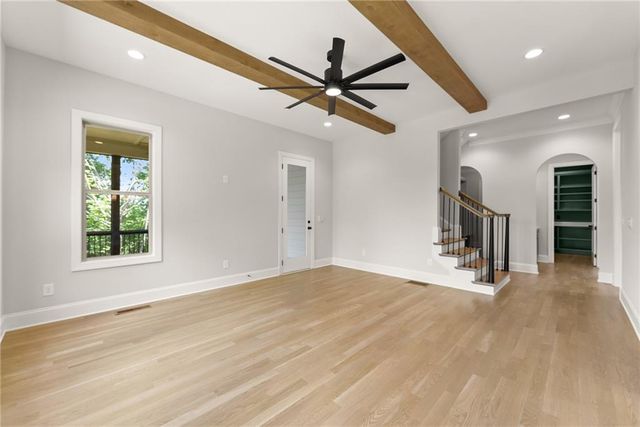 4860 Grandview Court, Flowery Branch, GA 30542