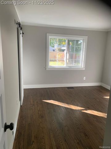 14103 Blue Skies St., Livonia, MI 48154