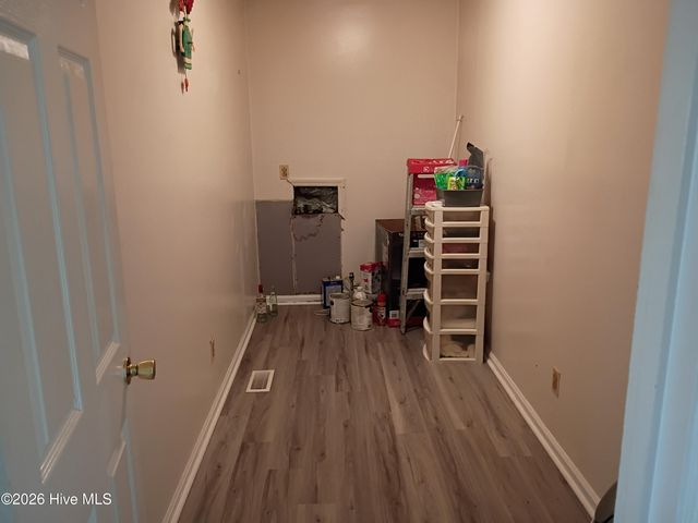 351 S 7th Street S, Aurora, NC 27806