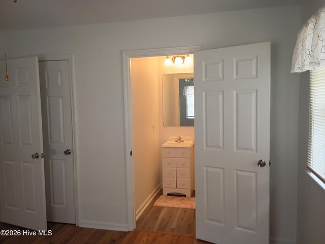 351 S 7th Street S, Aurora, NC 27806