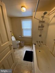 511 W ARCH ST, Pottsville, PA 17901